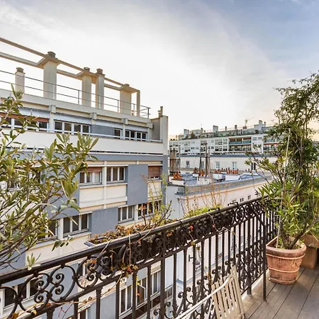 Guestready - Bright Getaway Near Sacré-cœur * Parigi